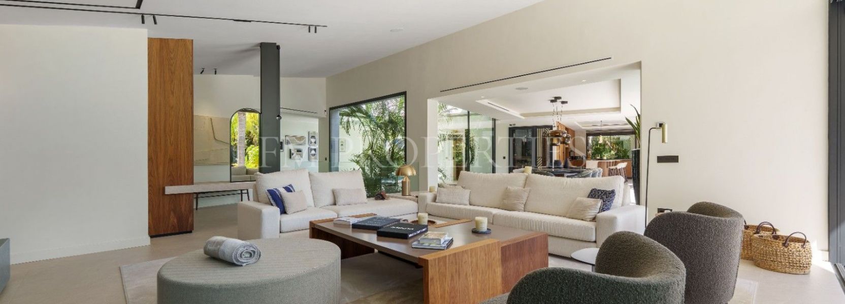 Villa  en Las Chapas, Marbella Este, Marbella