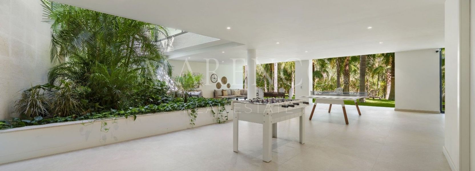 Villa in Las Chapas, Marbella Oost, Marbella