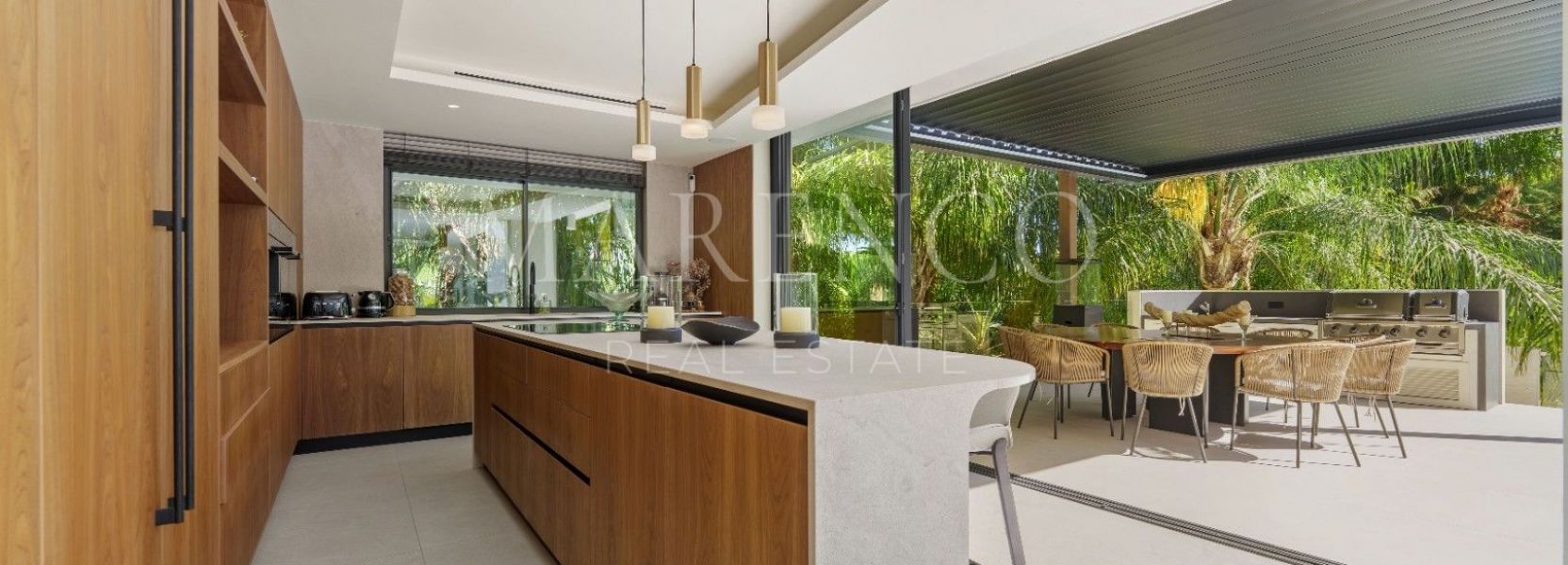 Villa in Las Chapas, Marbella Oost, Marbella