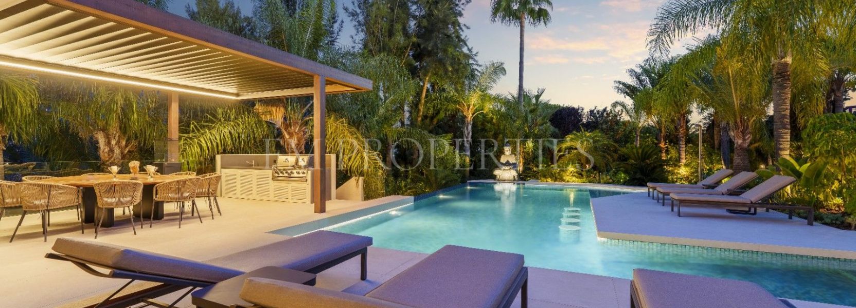 Villa  en Las Chapas, Marbella Este, Marbella