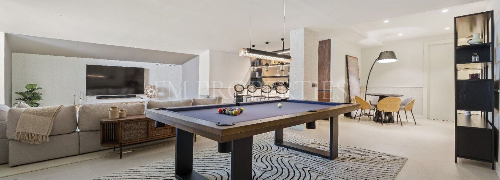 Villa  en Las Chapas, Marbella Este, Marbella