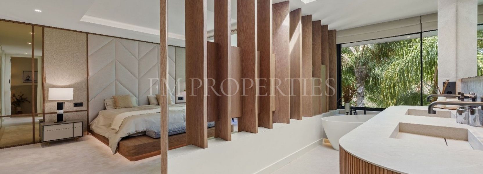 Villa  en Las Chapas, Marbella Este, Marbella