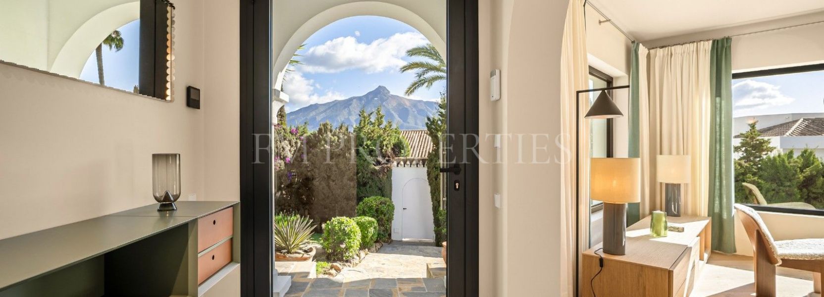 Villa  en Nueva Andalucia, Marbella