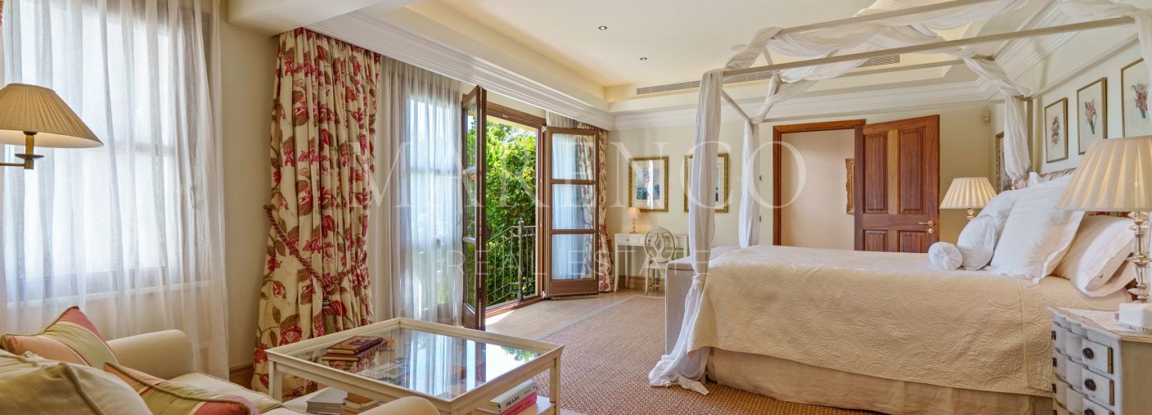 Villa  in Las Lomas del Marbella Club, Marbella Golden Mile, Marbella