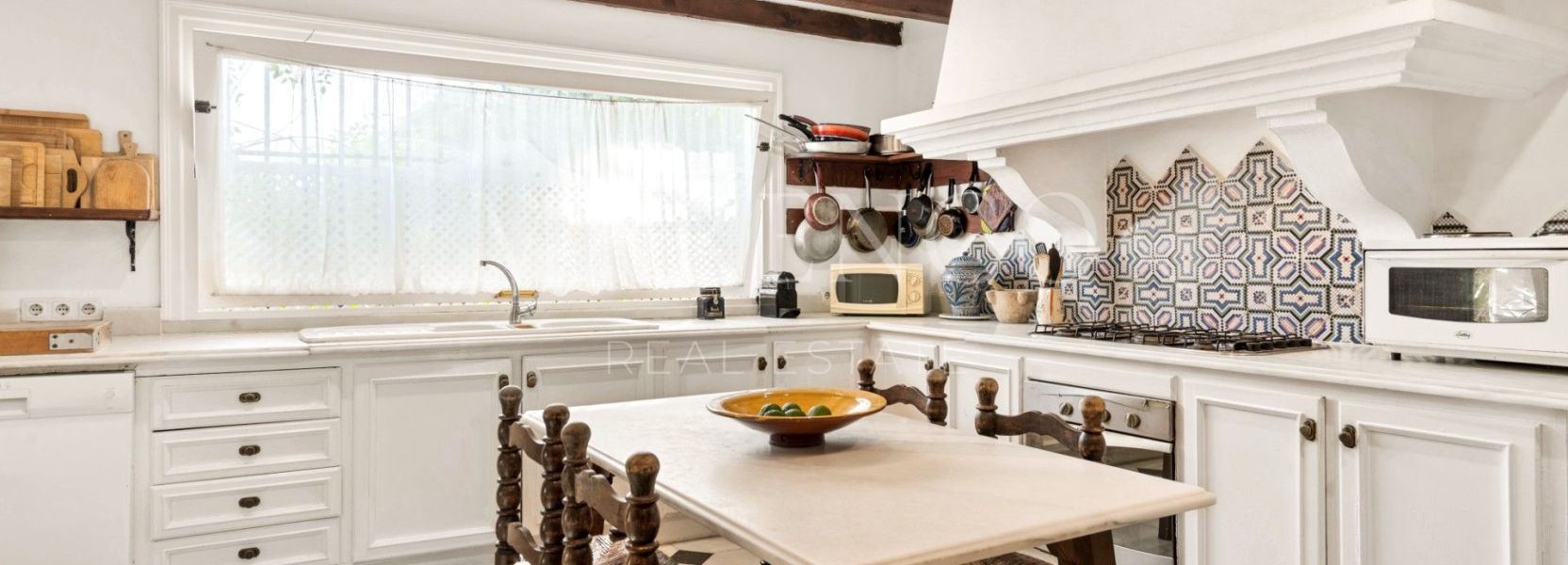 Villa in Benahavis