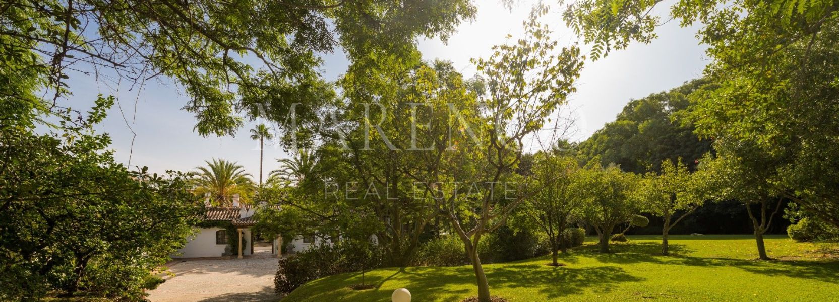 Villa in Benahavis