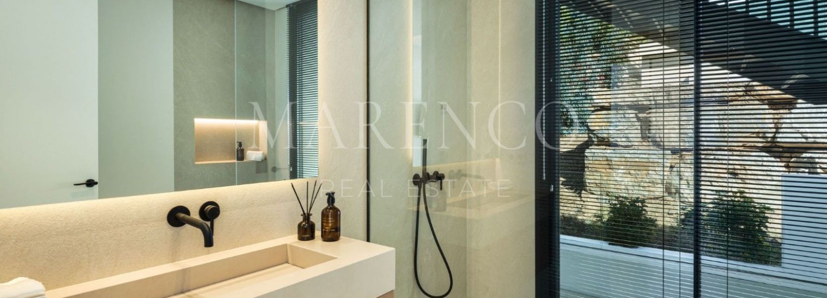 Villa  en Elviria, Marbella Este, Marbella