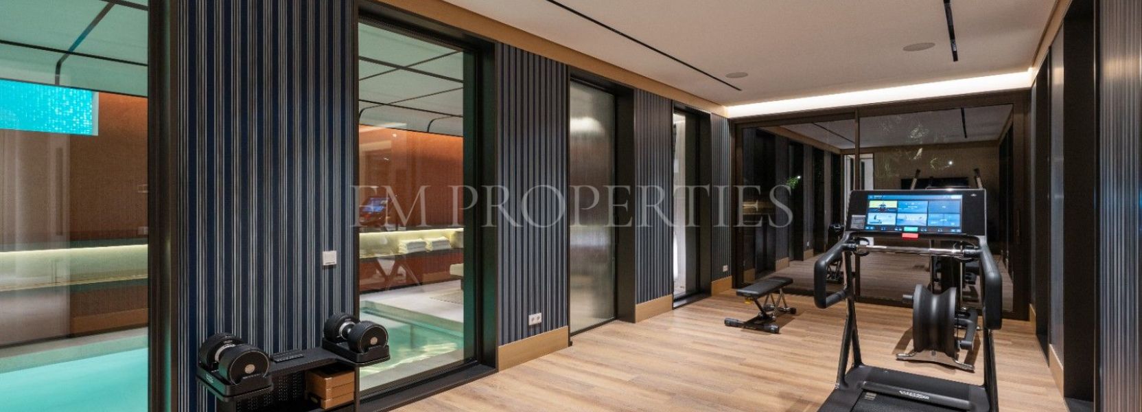 Villa  in Marbella Hill Club, Marbella Golden Mile, Marbella