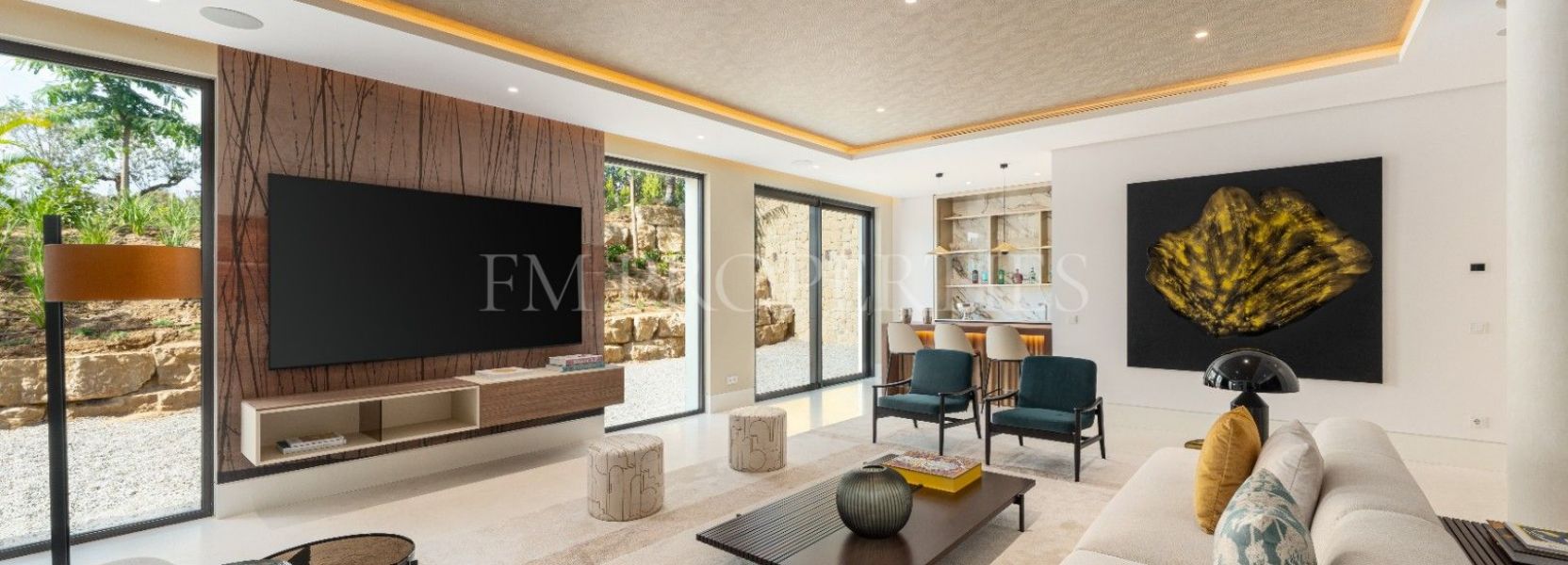 Villa  in Marbella Hill Club, Marbella Golden Mile, Marbella