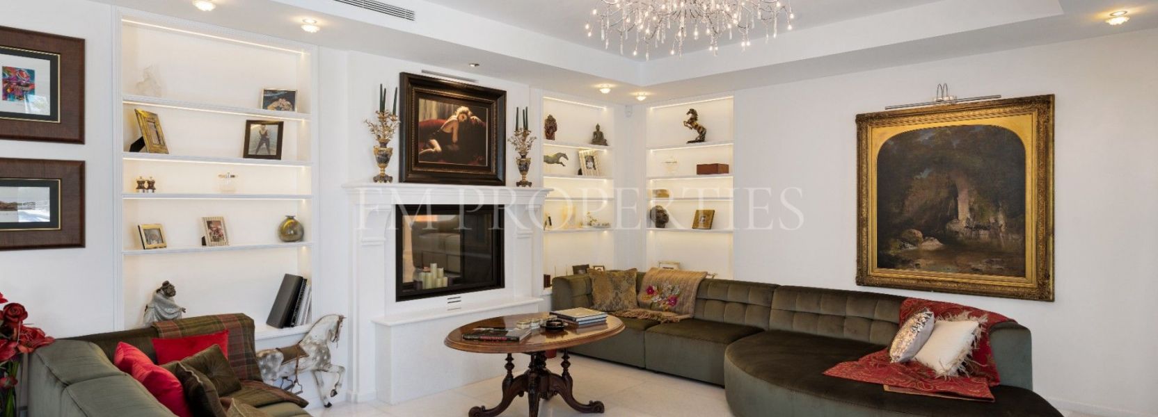 Villa  in La Cerquilla, Nueva Andalucia, Marbella