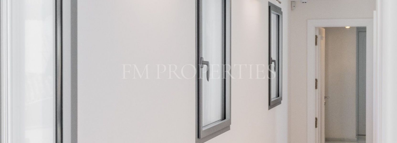 Villa  in La Cerquilla, Nueva Andalucia, Marbella