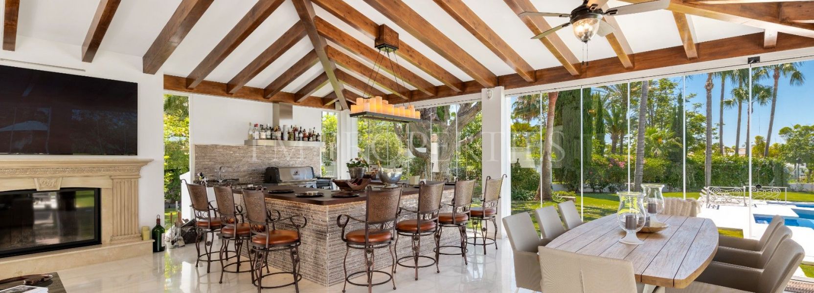 Villa  in La Cerquilla, Nueva Andalucia, Marbella