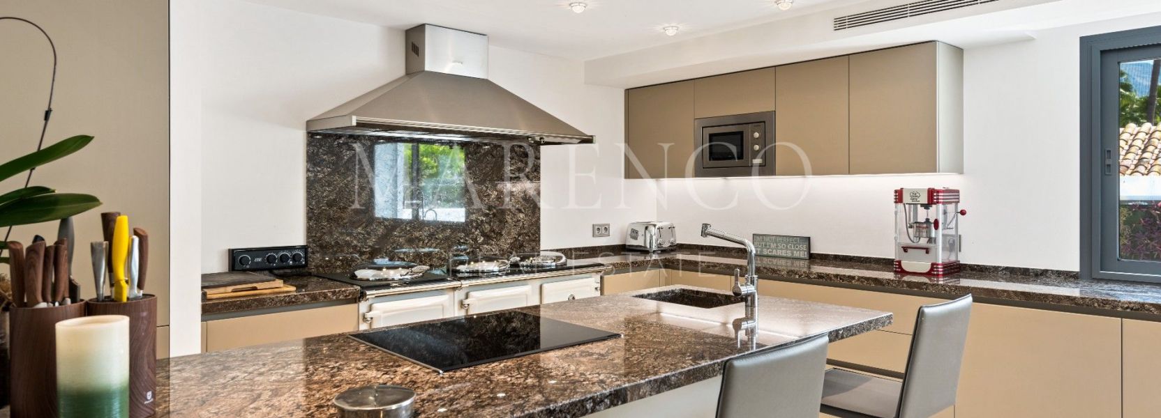 Villa  en La Cerquilla, Nueva Andalucia, Marbella