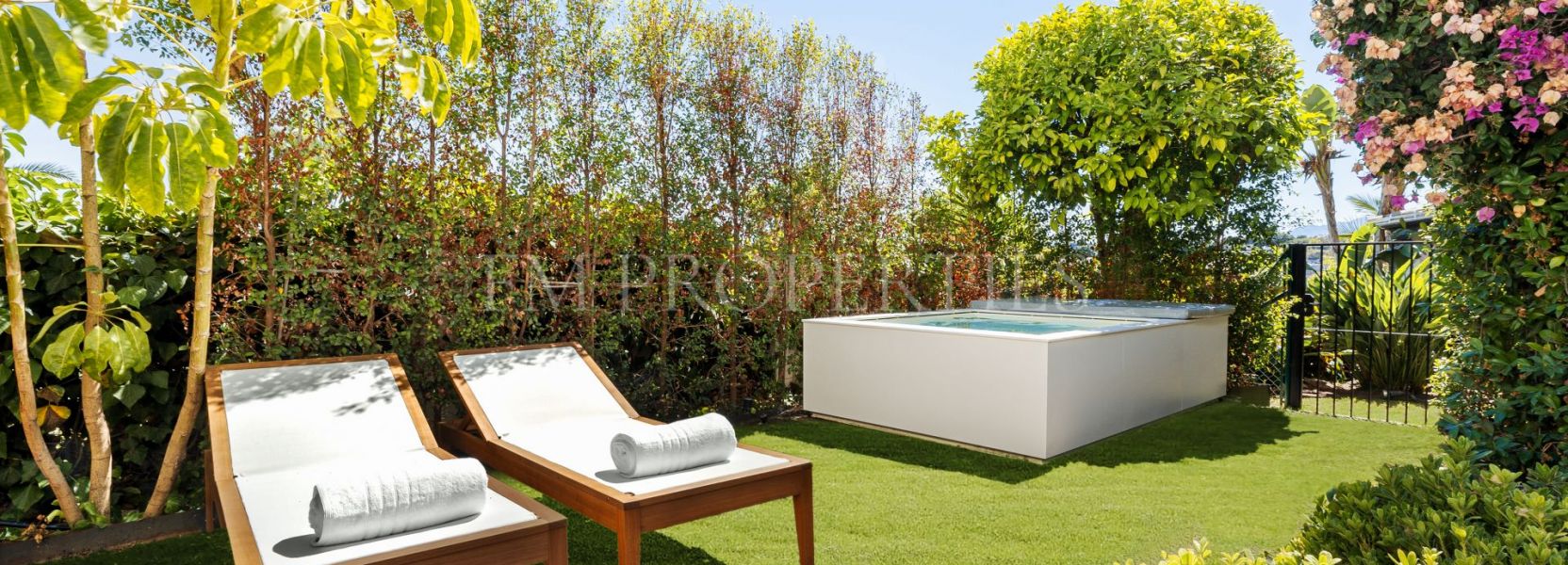 Adosado  en Club Sierra, Marbella Golden Mile, Marbella