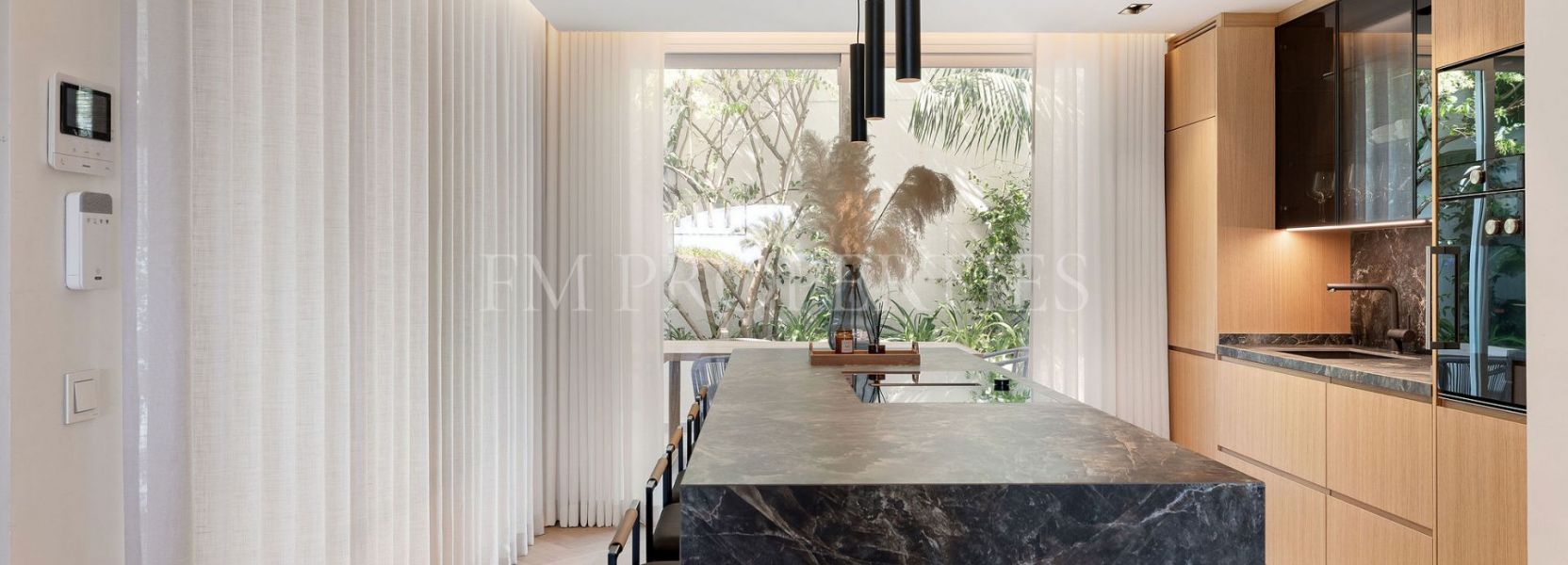 Adosado  en Club Sierra, Marbella Golden Mile, Marbella