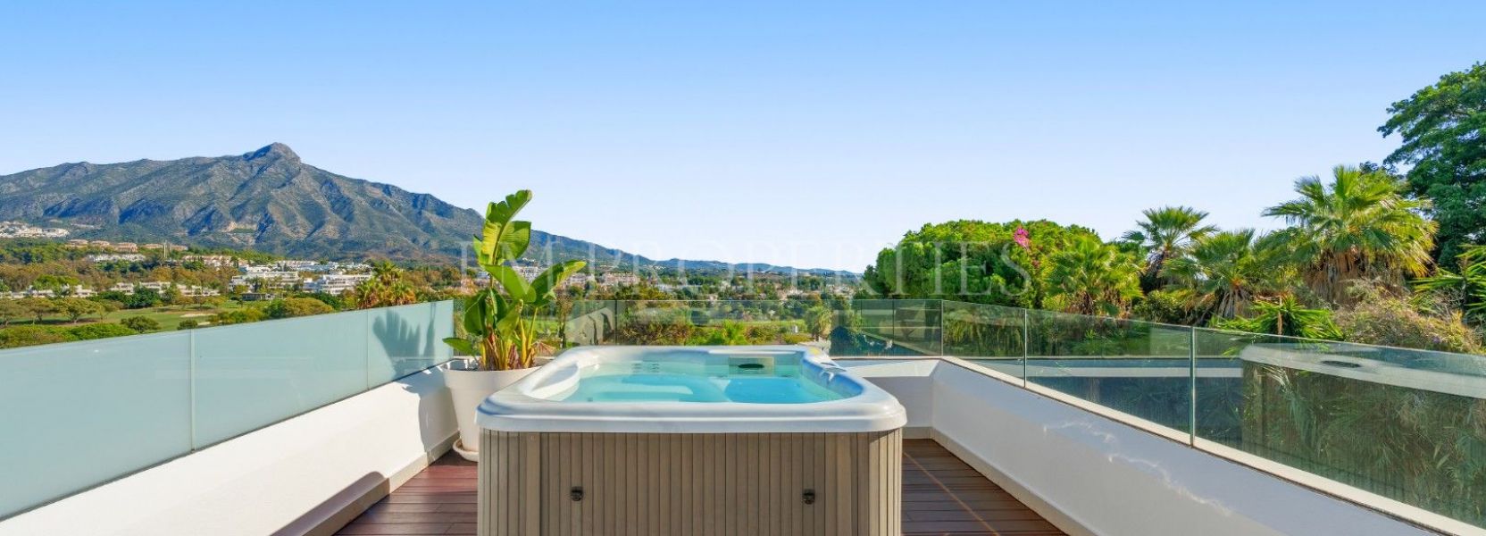 Villa  in Nueva Andalucia, Marbella