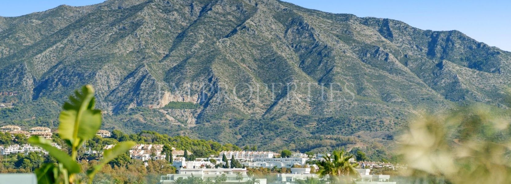 Villa  in Nueva Andalucia, Marbella