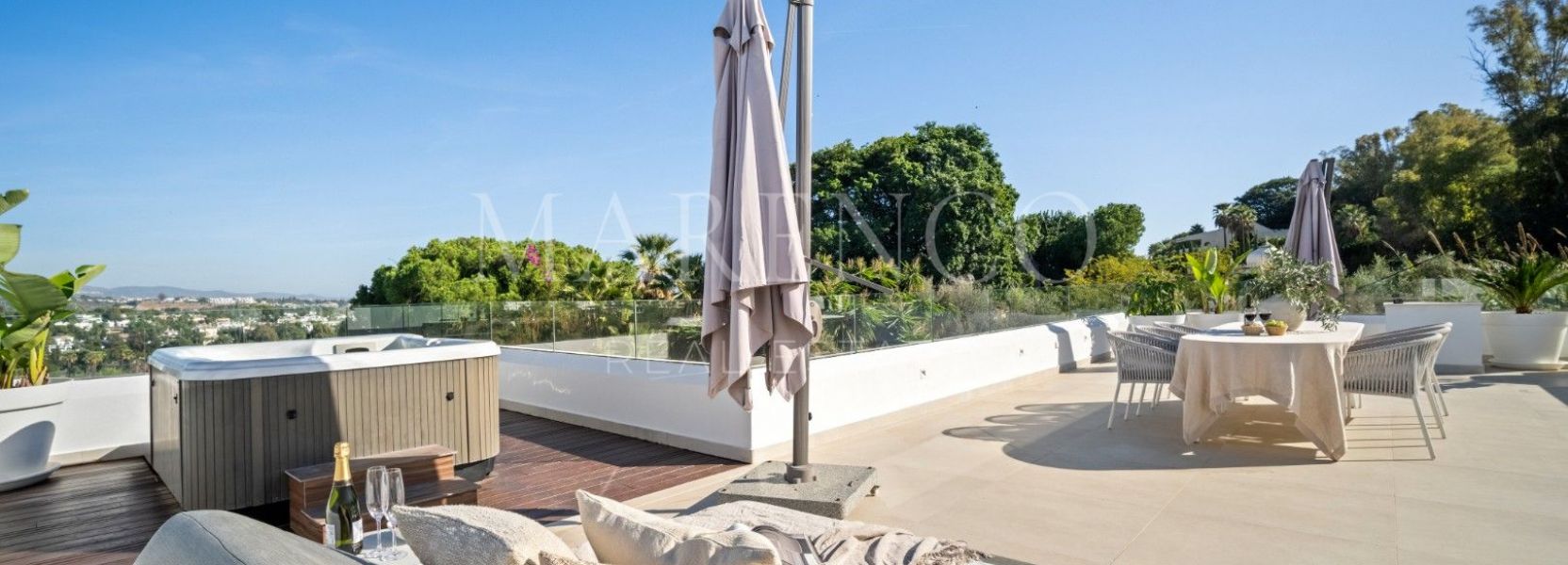 Villa  in Nueva Andalucia, Marbella