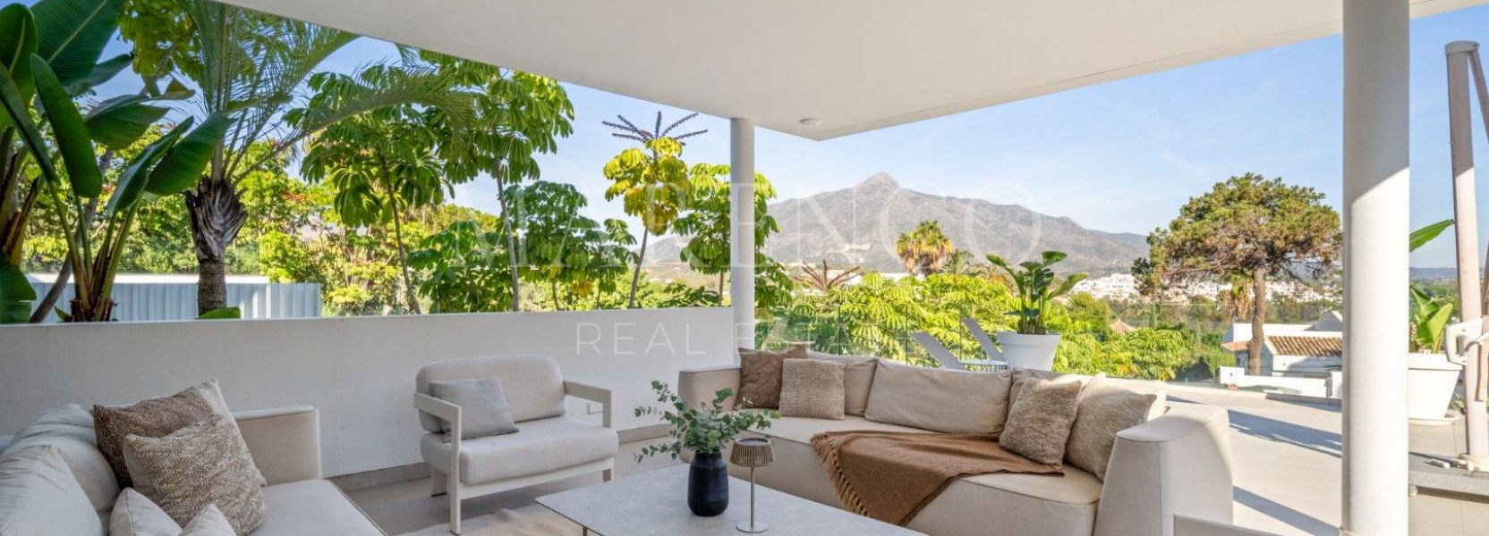 Villa  in Nueva Andalucia, Marbella