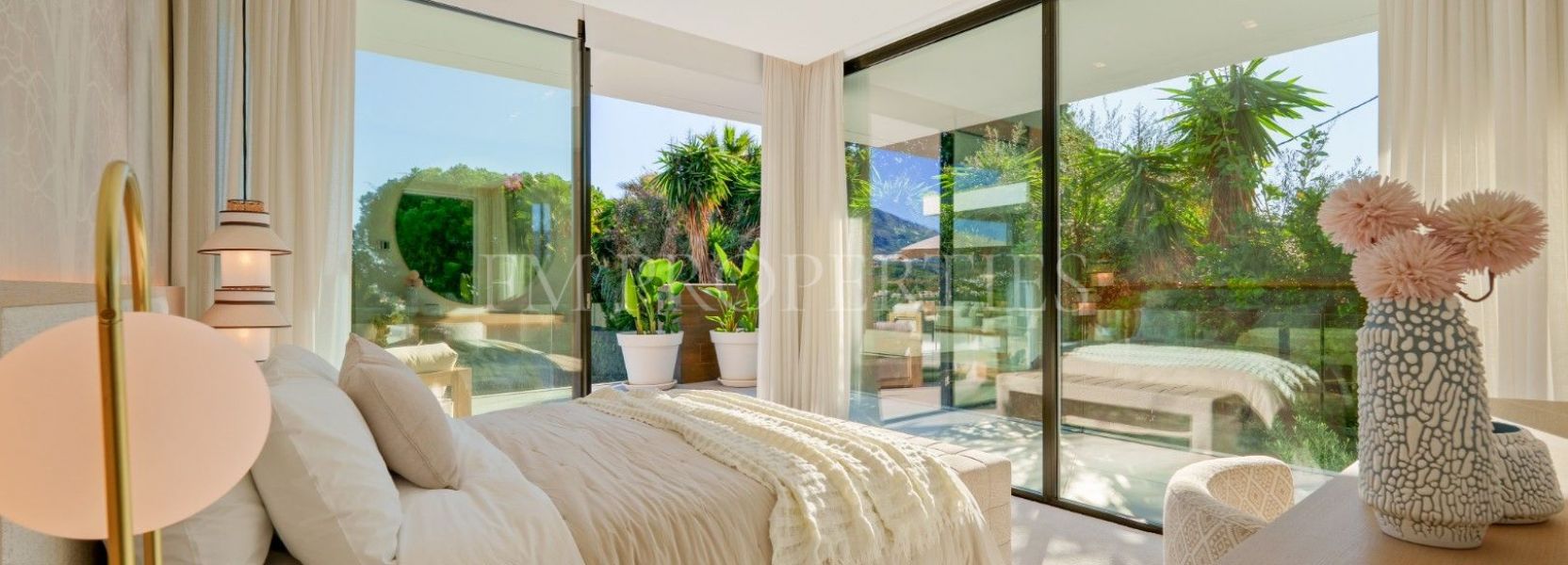 Villa  in Nueva Andalucia, Marbella