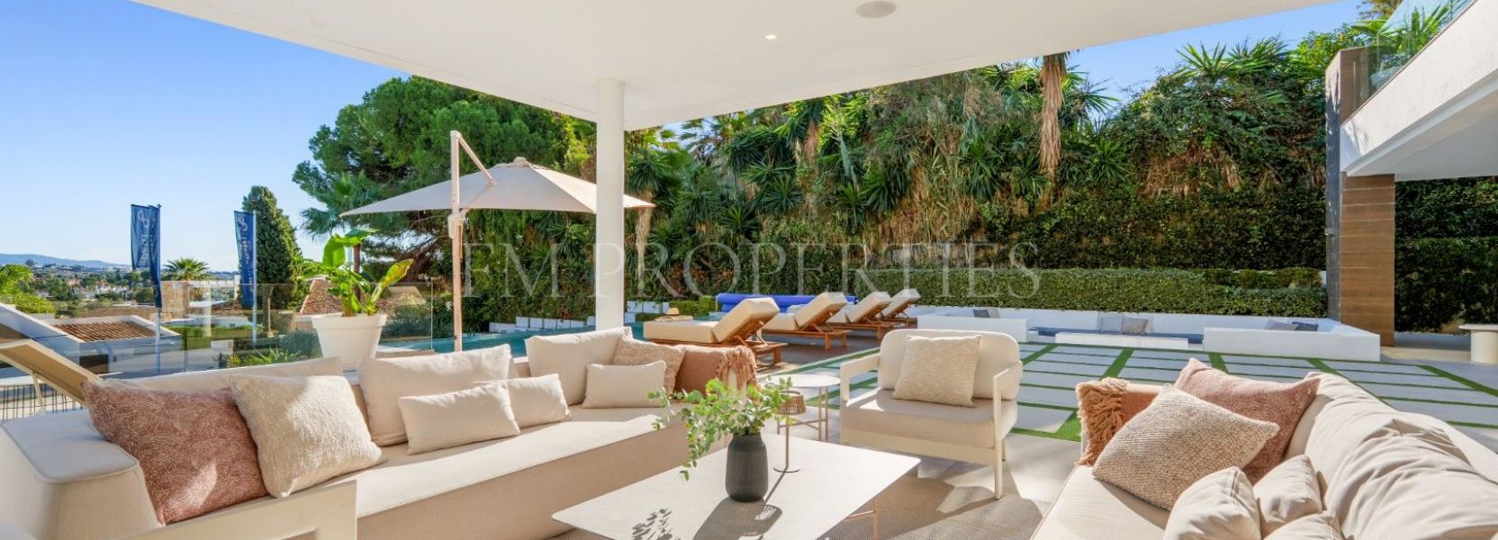 Villa  in Nueva Andalucia, Marbella