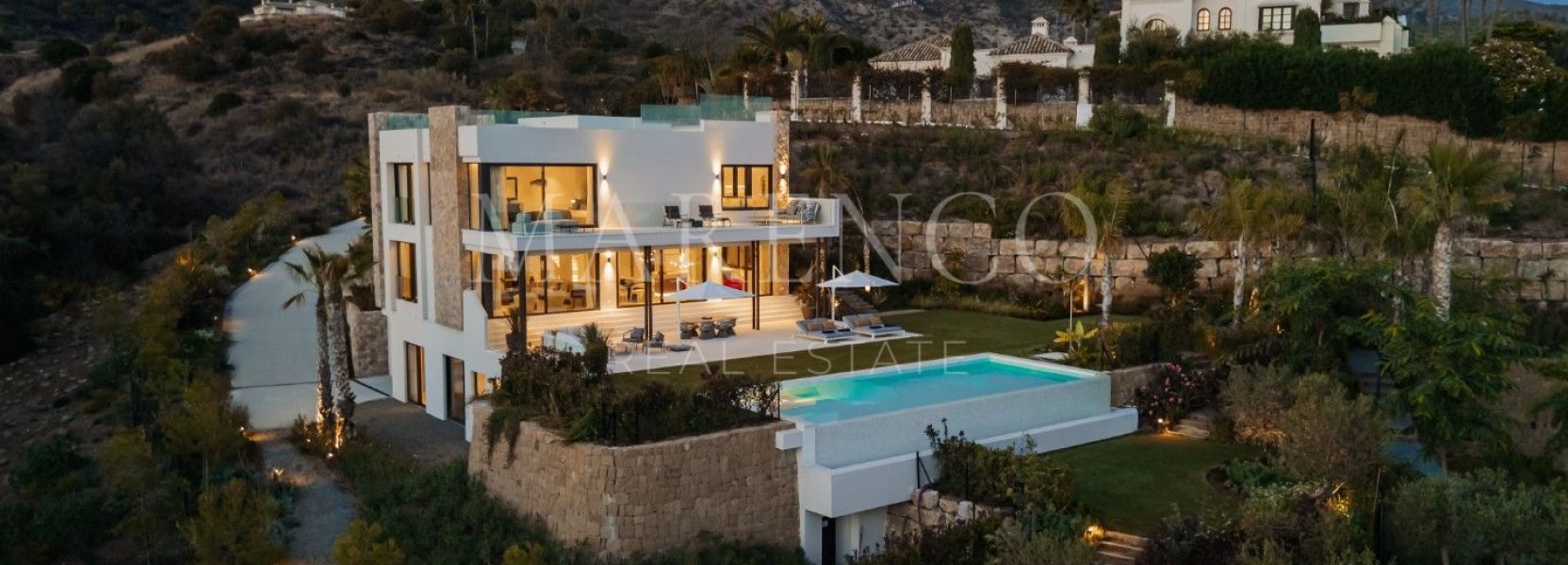 Villa  in Marbella Hill Club, Marbella Golden Mile, Marbella