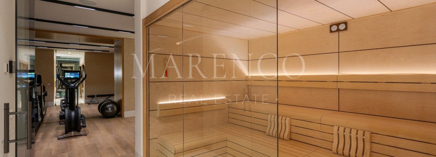 Villa  in Marbella Hill Club, Marbella Golden Mile, Marbella