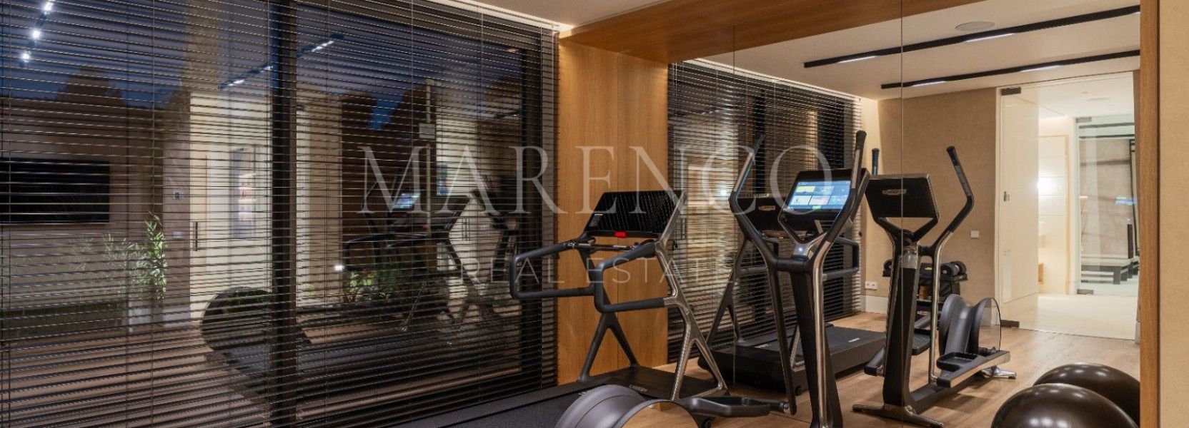 Villa  in Marbella Hill Club, Marbella Golden Mile, Marbella