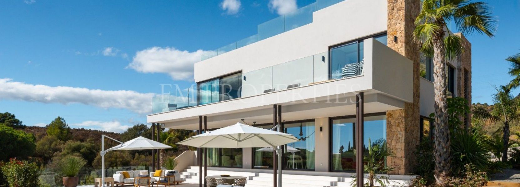 Villa  in Marbella Hill Club, Marbella Golden Mile, Marbella