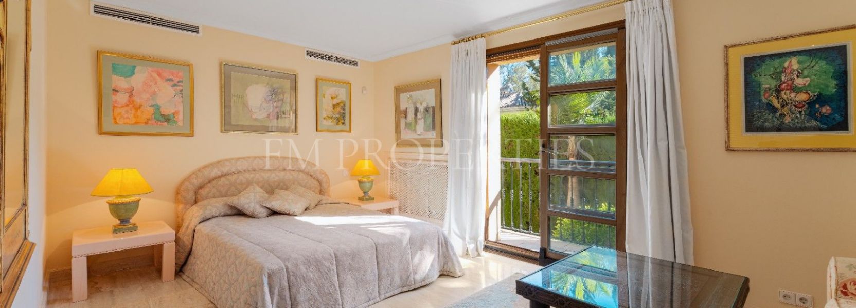 Villa  in Nueva Andalucia, Marbella