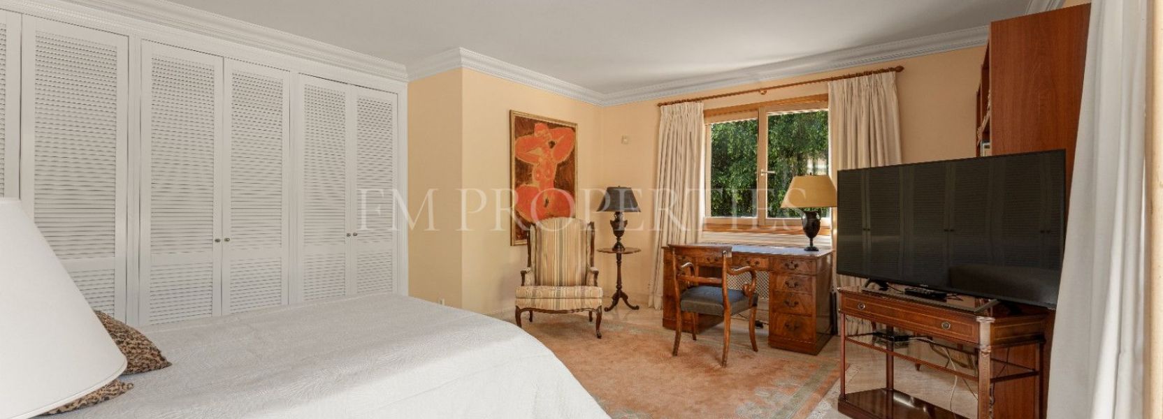 Villa  in Nueva Andalucia, Marbella