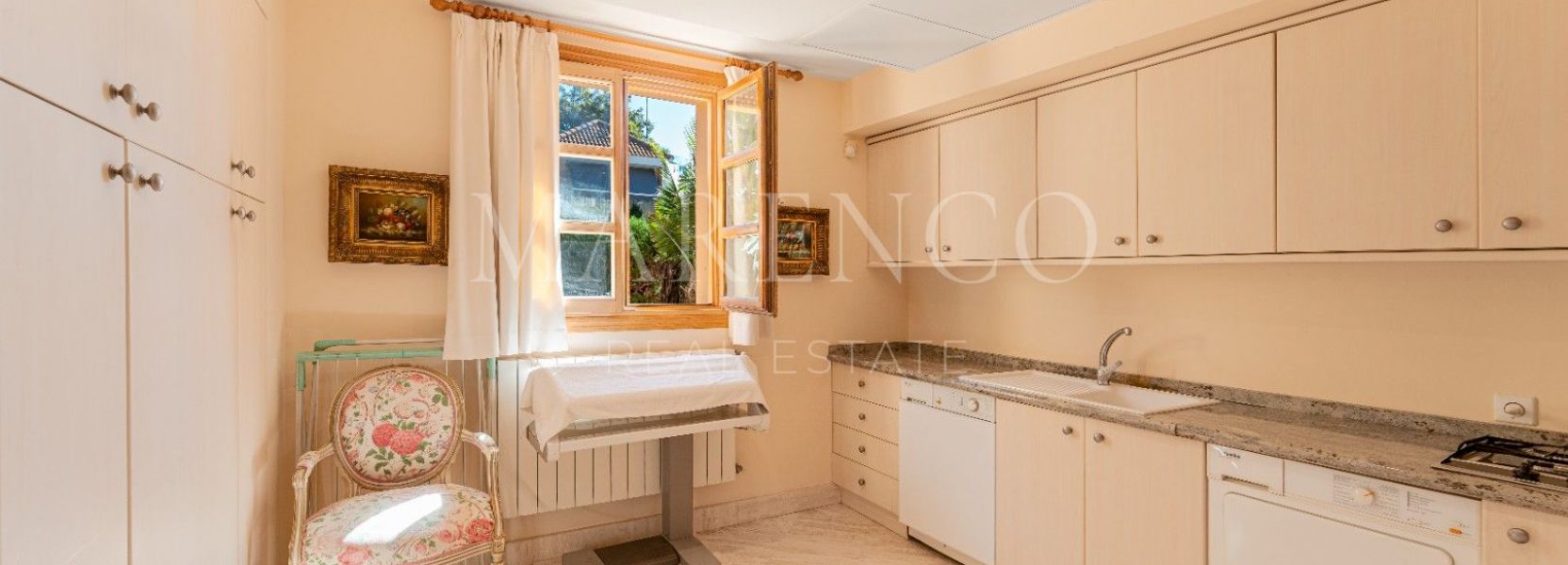 Villa  in Nueva Andalucia, Marbella