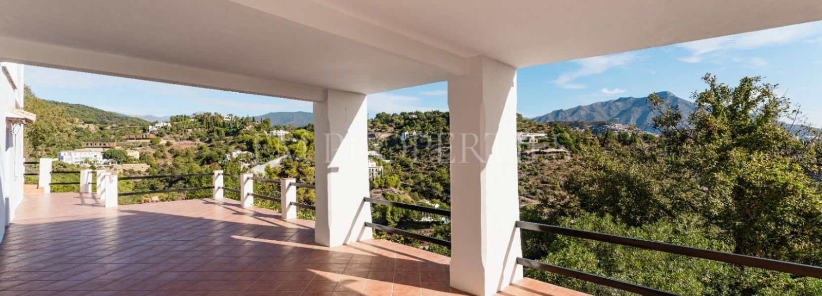 Villa  in El Madroñal, Benahavis