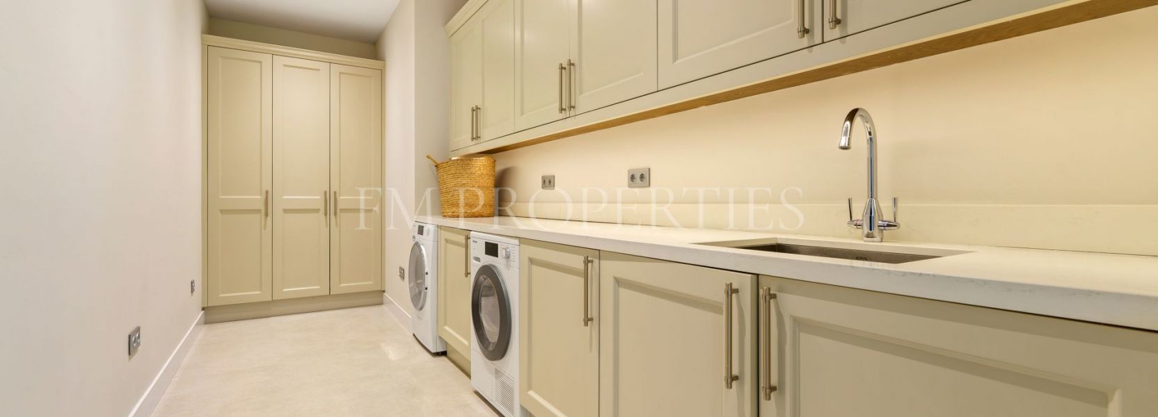 Villa  in La Quinta, Benahavis