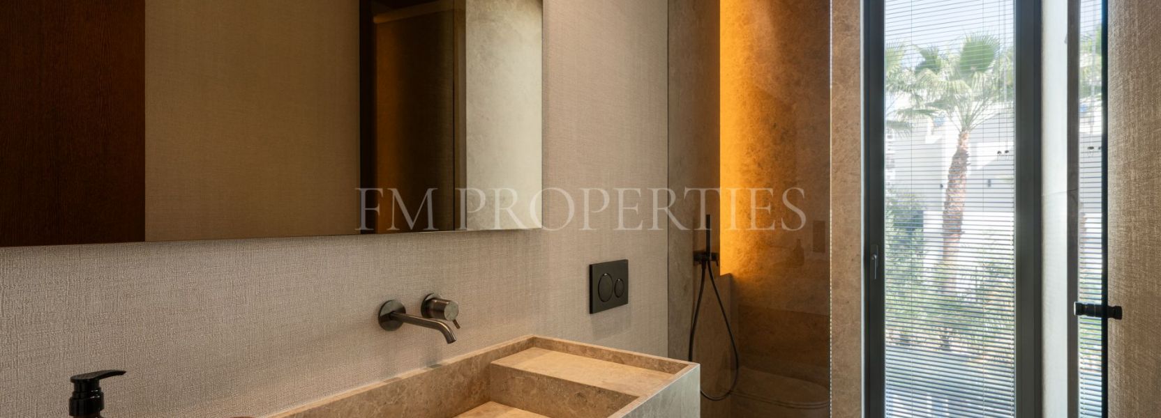 Villa  in La Quinta, Benahavis