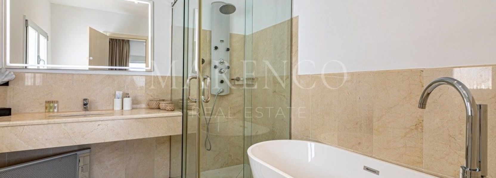 Villa  en El Rosario, Marbella Este, Marbella