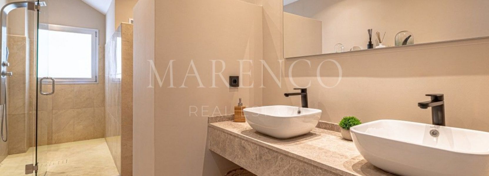 Villa  en El Rosario, Marbella Este, Marbella