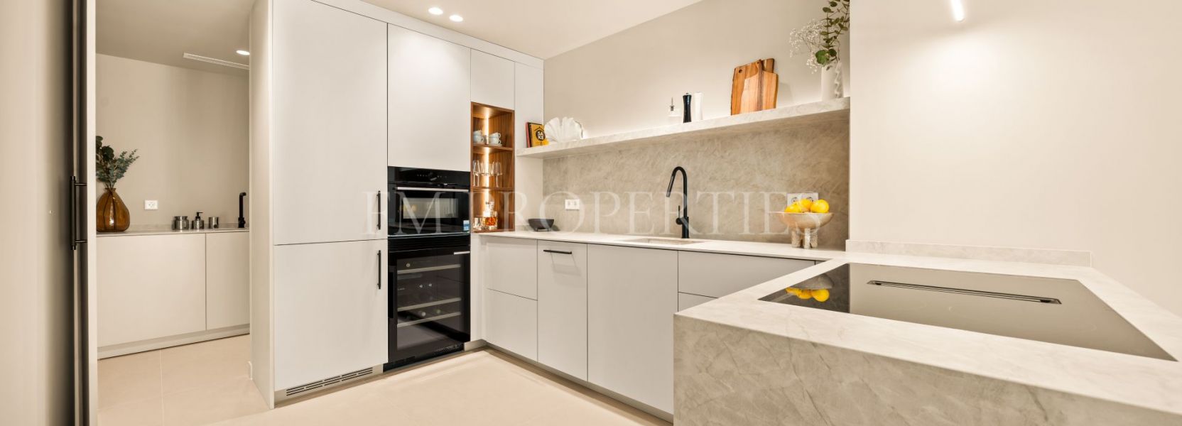 Villa  in La Quinta, Benahavis