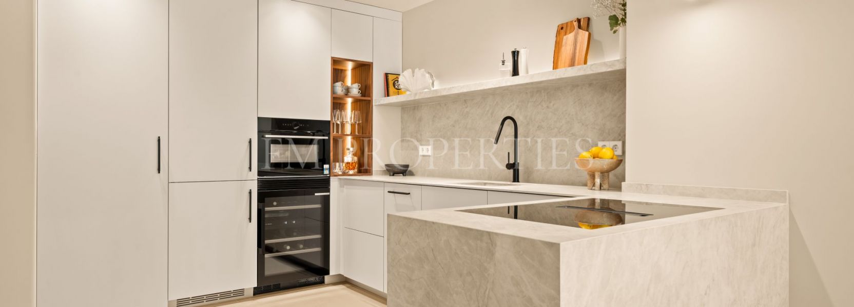 Villa  in La Quinta, Benahavis