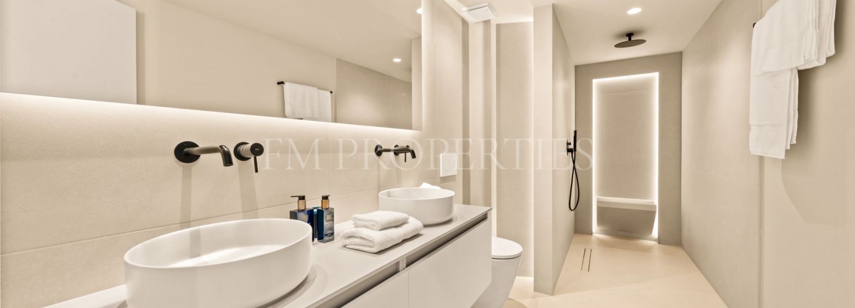 Villa  in La Quinta, Benahavis