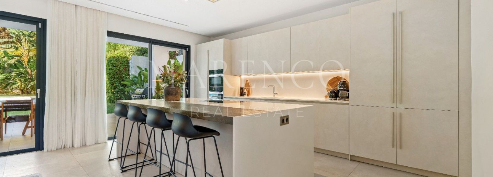 Villa en Nueva Andalucia, Marbella