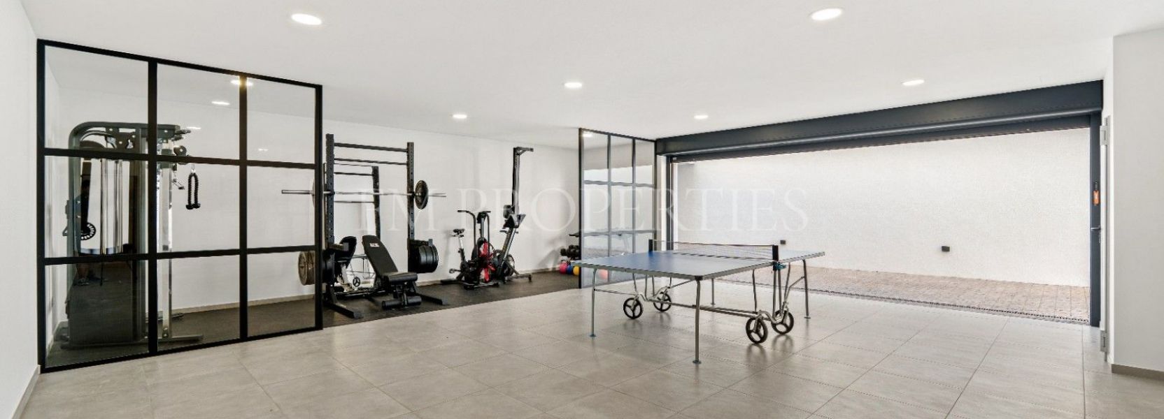 Villa  in Nueva Andalucia, Marbella