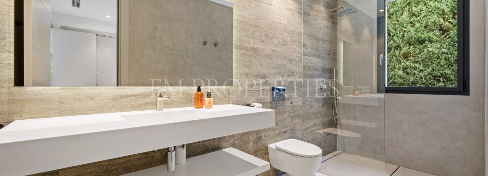 Villa  in Nueva Andalucia, Marbella