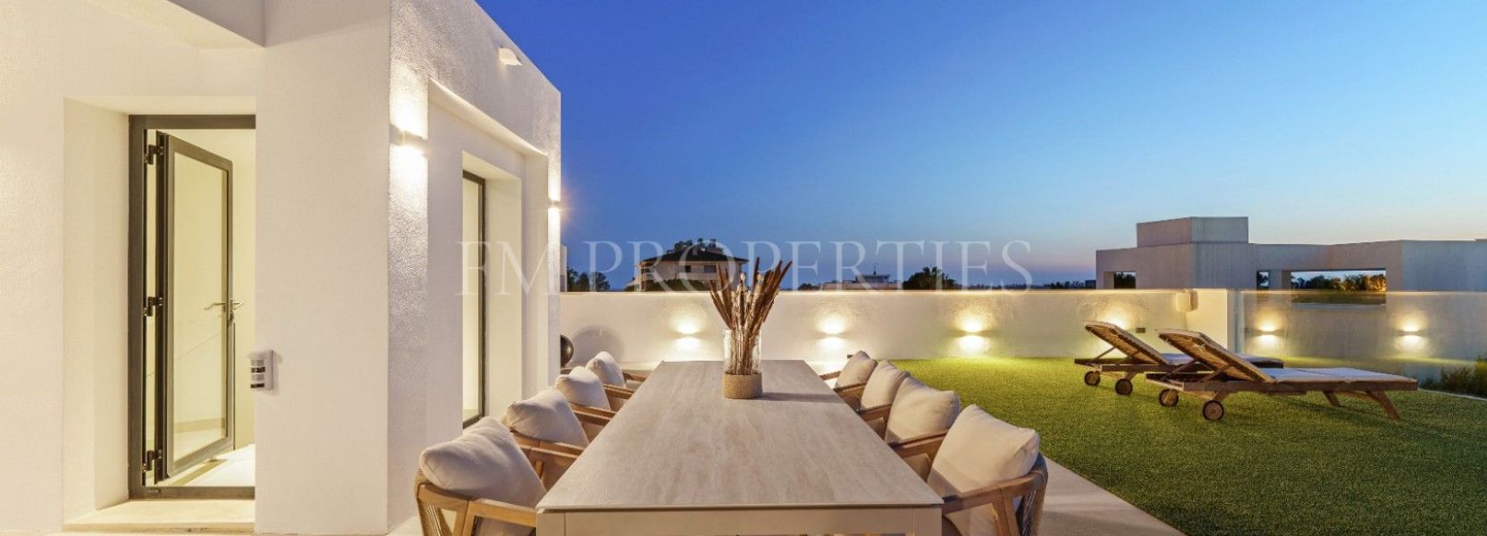 Villa  in Nueva Andalucia, Marbella