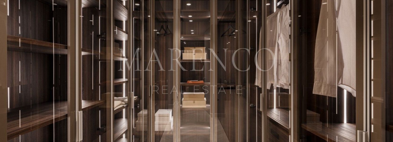 Apartamento  en La Cerquilla, Nueva Andalucia, Marbella