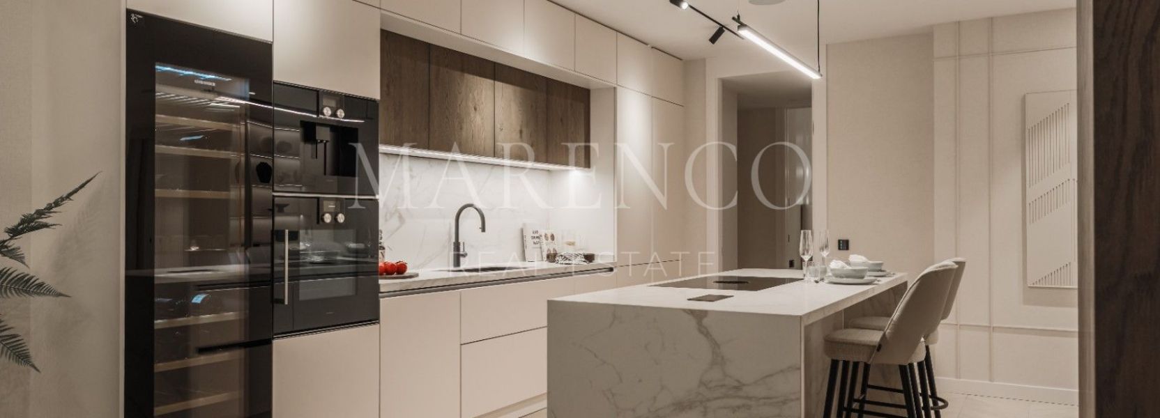 Apartamento  en La Cerquilla, Nueva Andalucia, Marbella