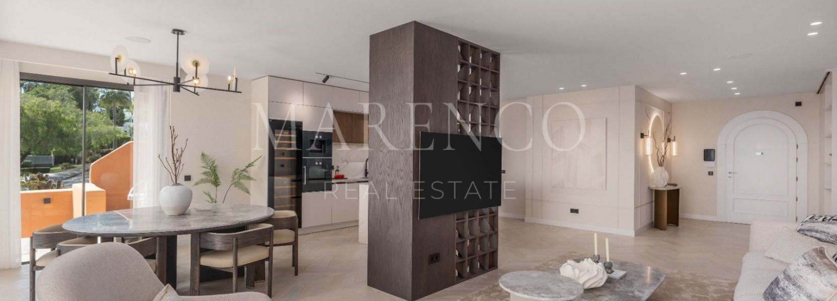 Apartamento  en La Cerquilla, Nueva Andalucia, Marbella