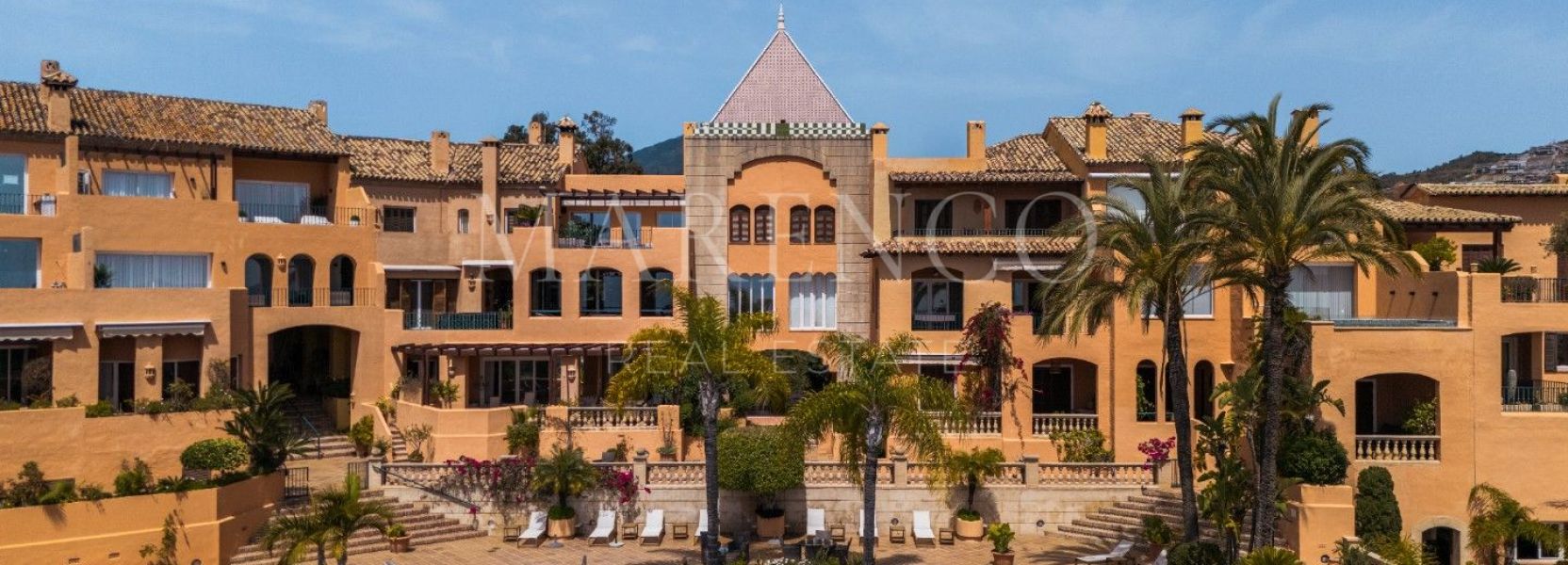 Apartamento  en La Cerquilla, Nueva Andalucia, Marbella