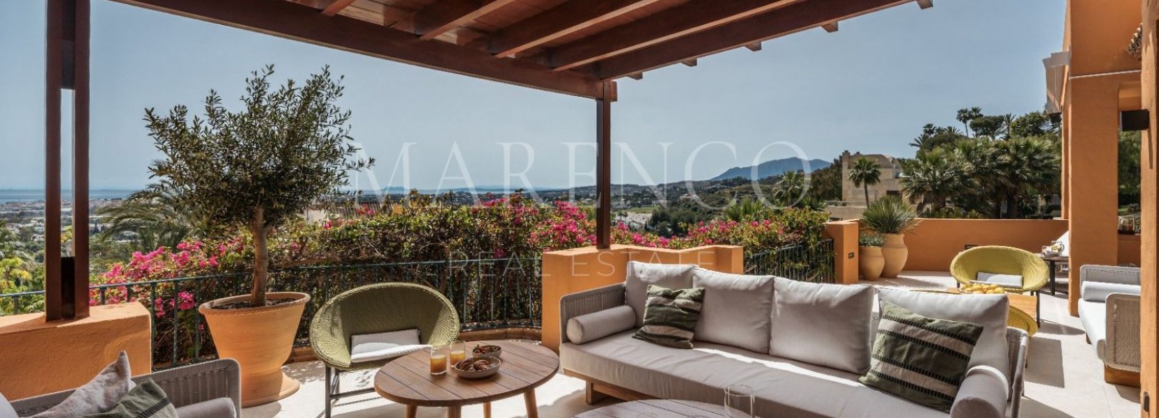 Apartamento  en La Cerquilla, Nueva Andalucia, Marbella