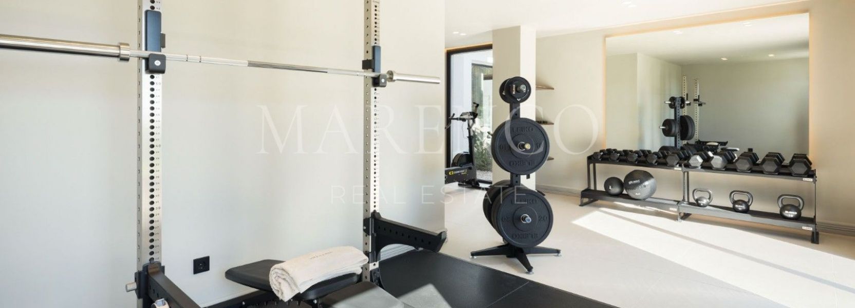 Villa  en Los Arqueros, Benahavis